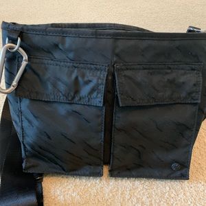 Athleta crossbody purse